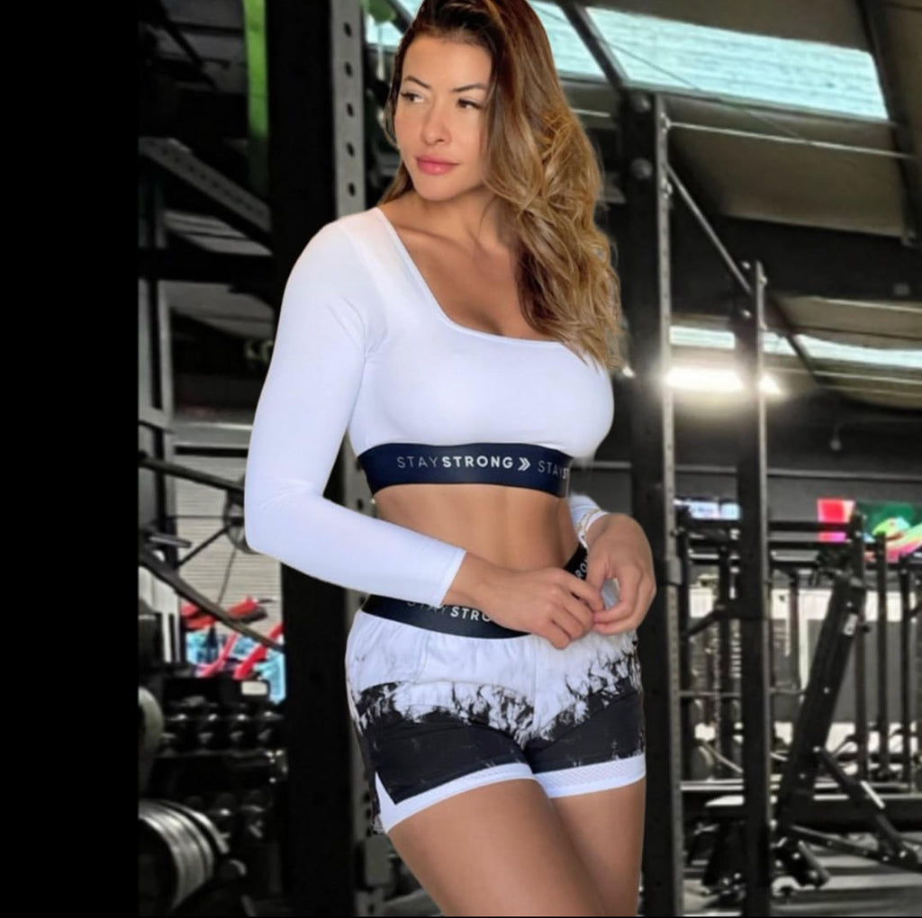 Conjunto de pantalones cortos impermeables con licra interior